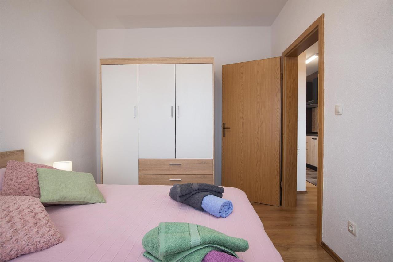 Apartment Little Gallery **** Rovinj Extérieur photo